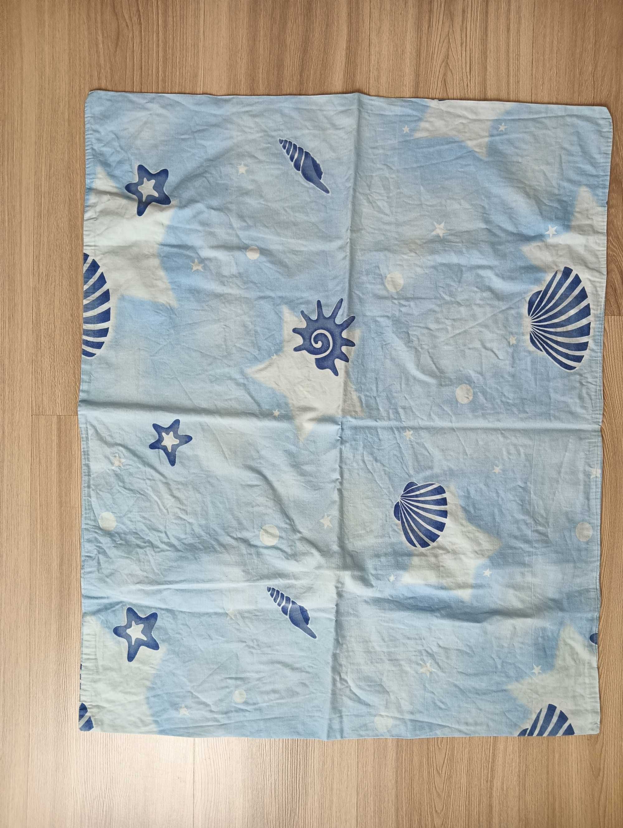 Poszewka poszwa na poduszkę niebieska błękitna pościel 62x75 cm