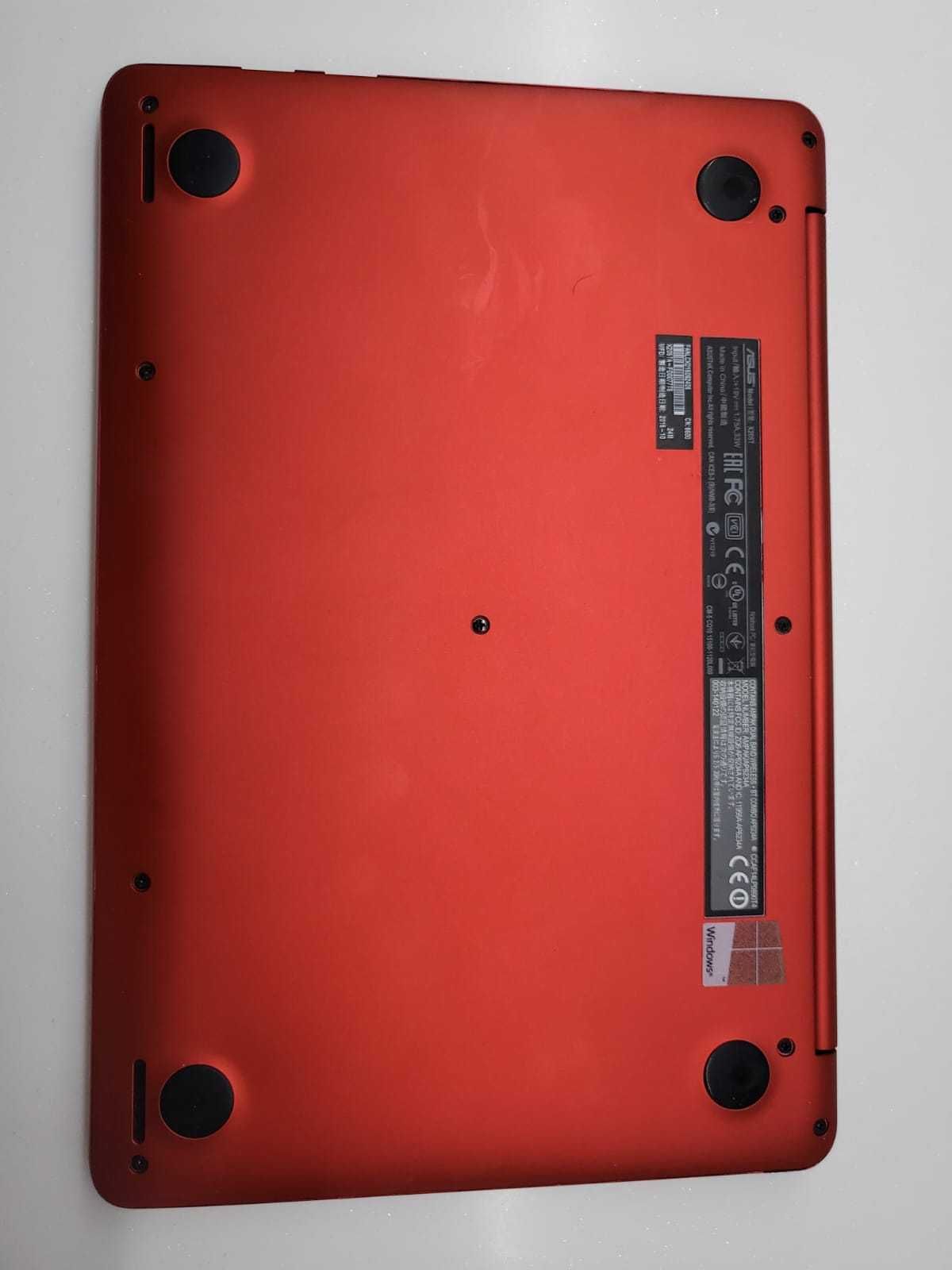 Asus EeeBook model X205T