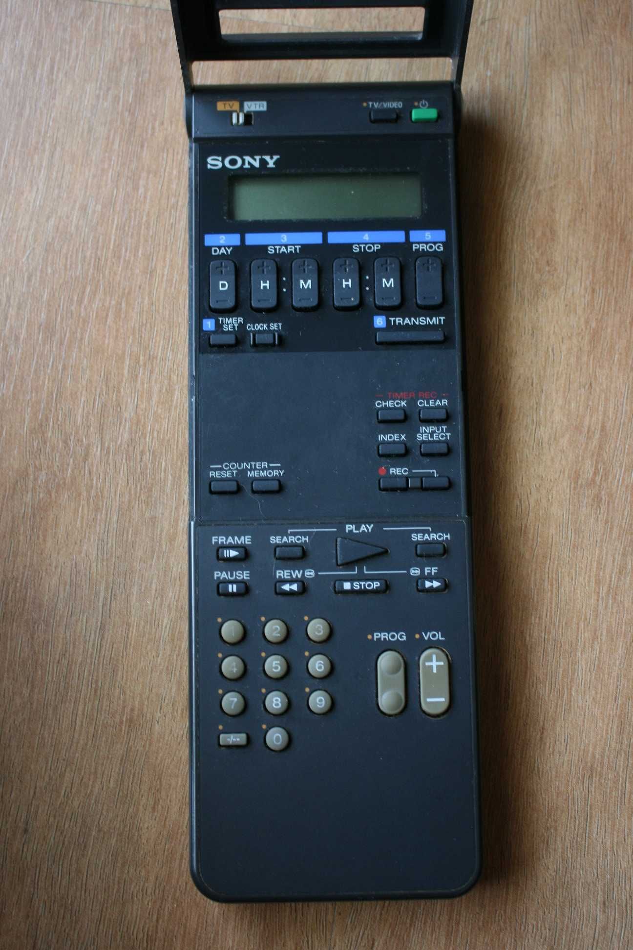 Comando Sony RMT-V126 para televisão e videogravador