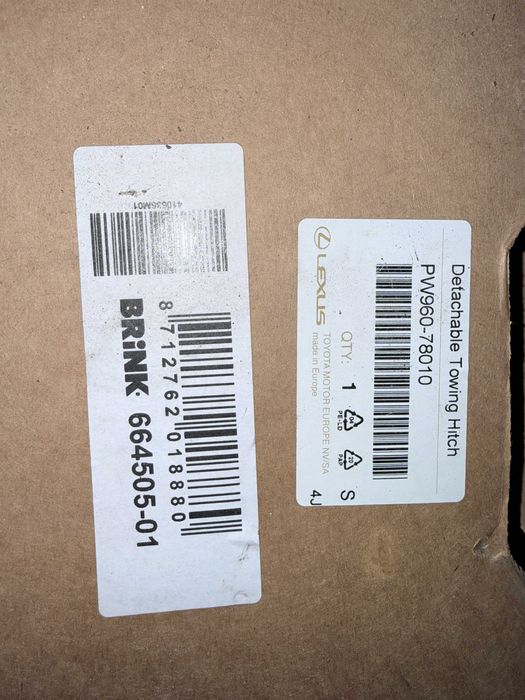 Oryginalny Hak holowiczy Lexus NX 350h 450h+ zestaw