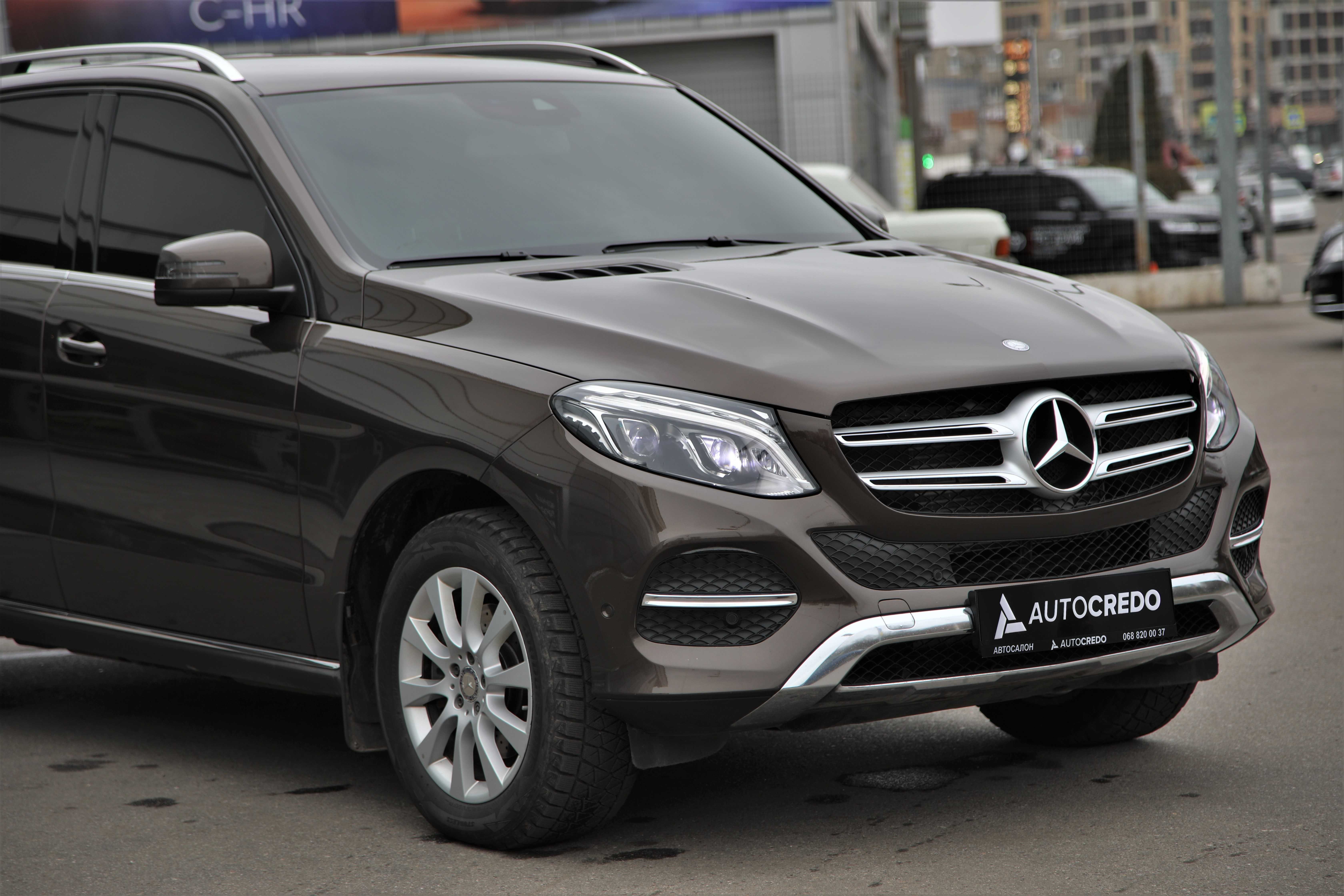 Офіційний Mercedes-Benz GLE-Class 2015 року