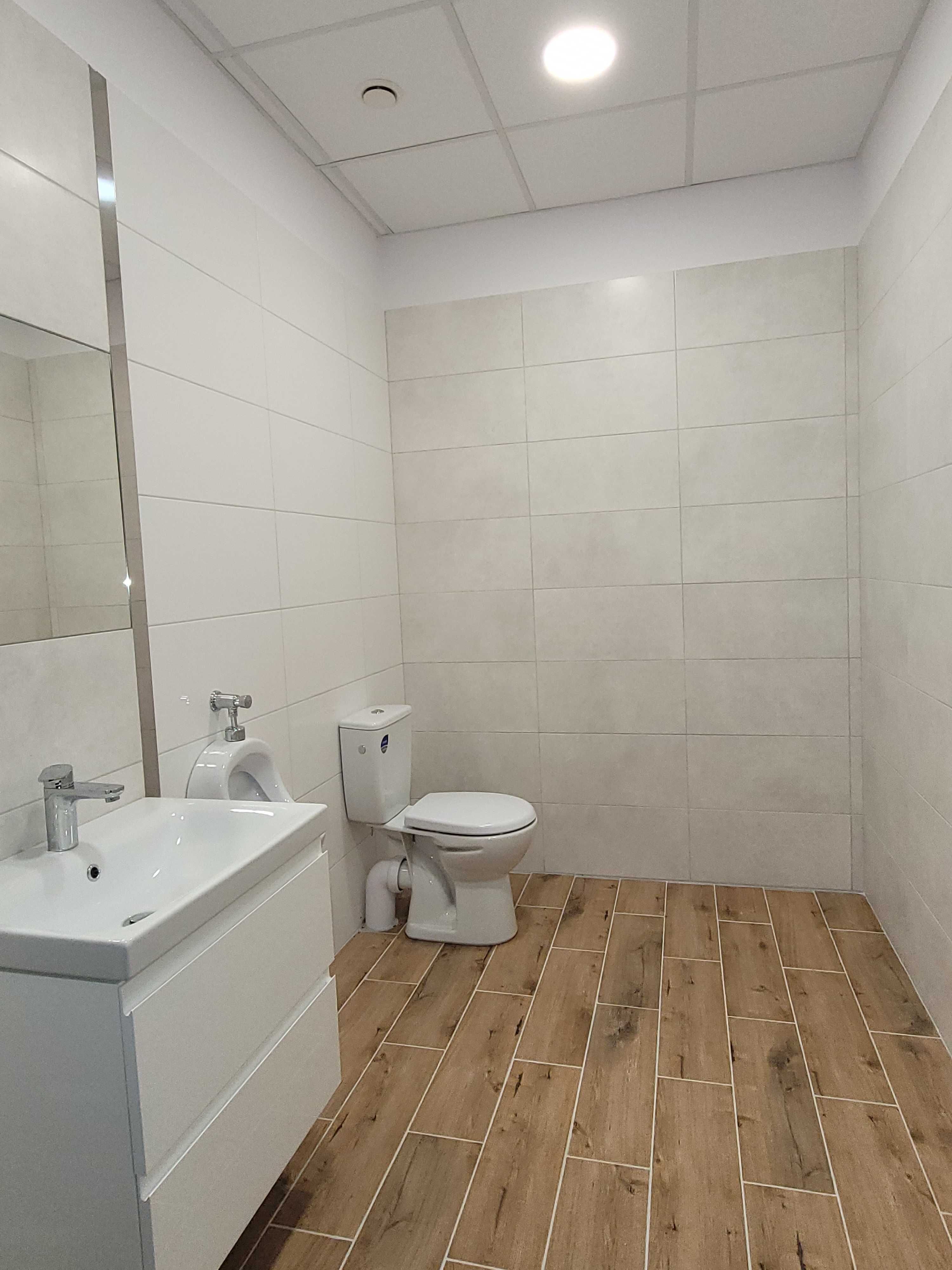 Powierzchnia magazynowa 1100 m2 oraz biura 180 m2 - bez pośredników.