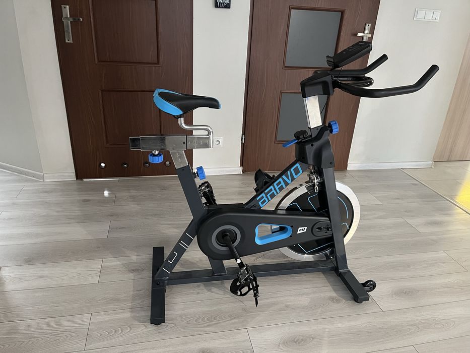 Rower spiningowy Bravo, stacjonarny