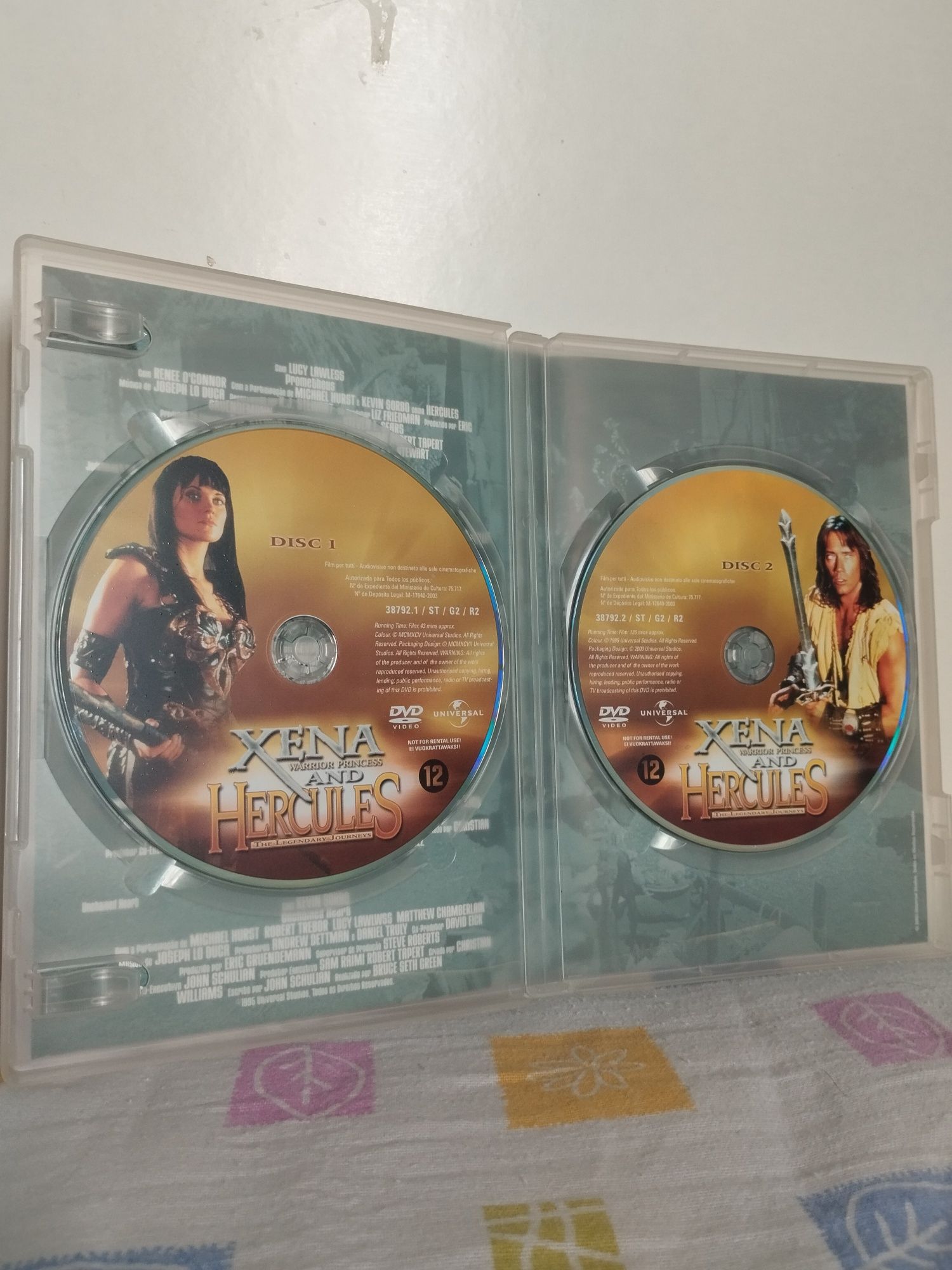Filme em DVD Xena e Hercules.