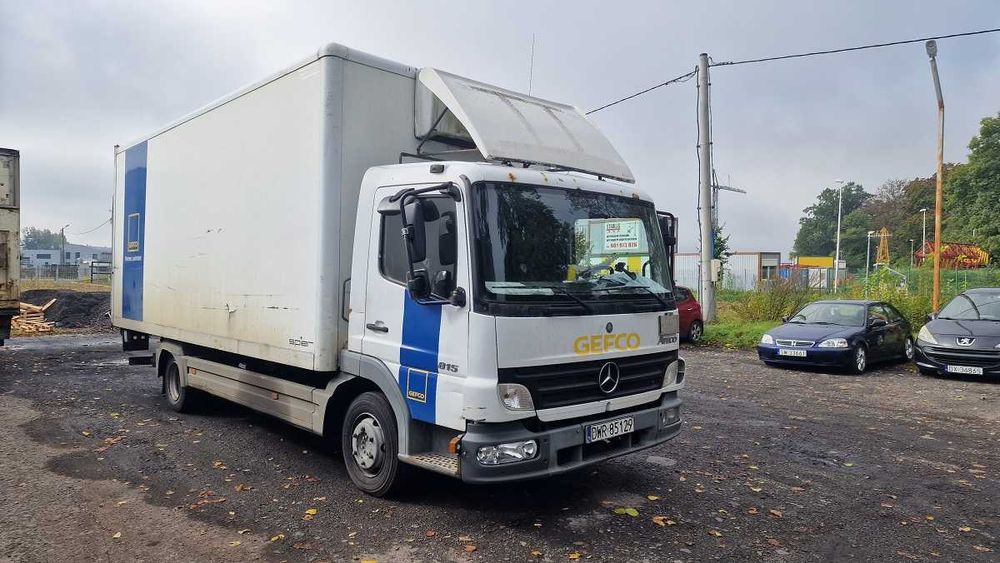 Samochód ciężarowy Mercedes-Benz atego sprawny