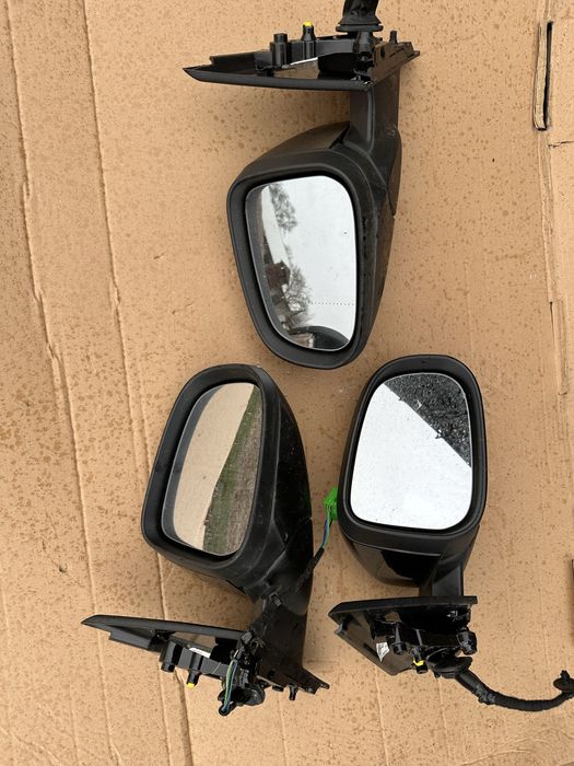 VOLVO V40 R-DESIGN kpl LUSTERKO prawe lewe full 452 714 okaz