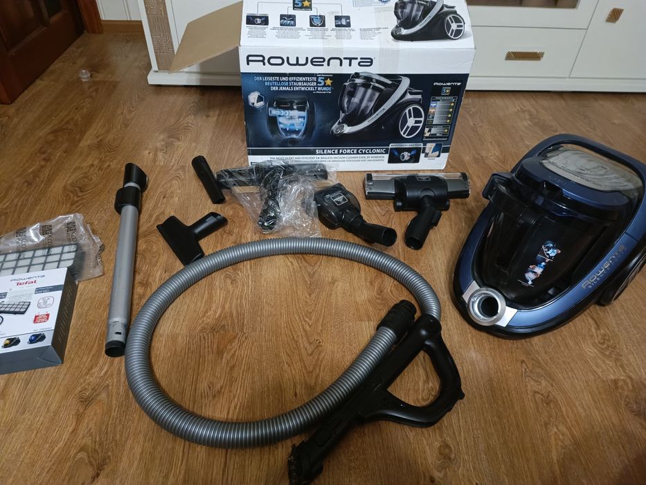 Пилосос Roventa RO7690EA
Стан хороший, Б/у, купували у