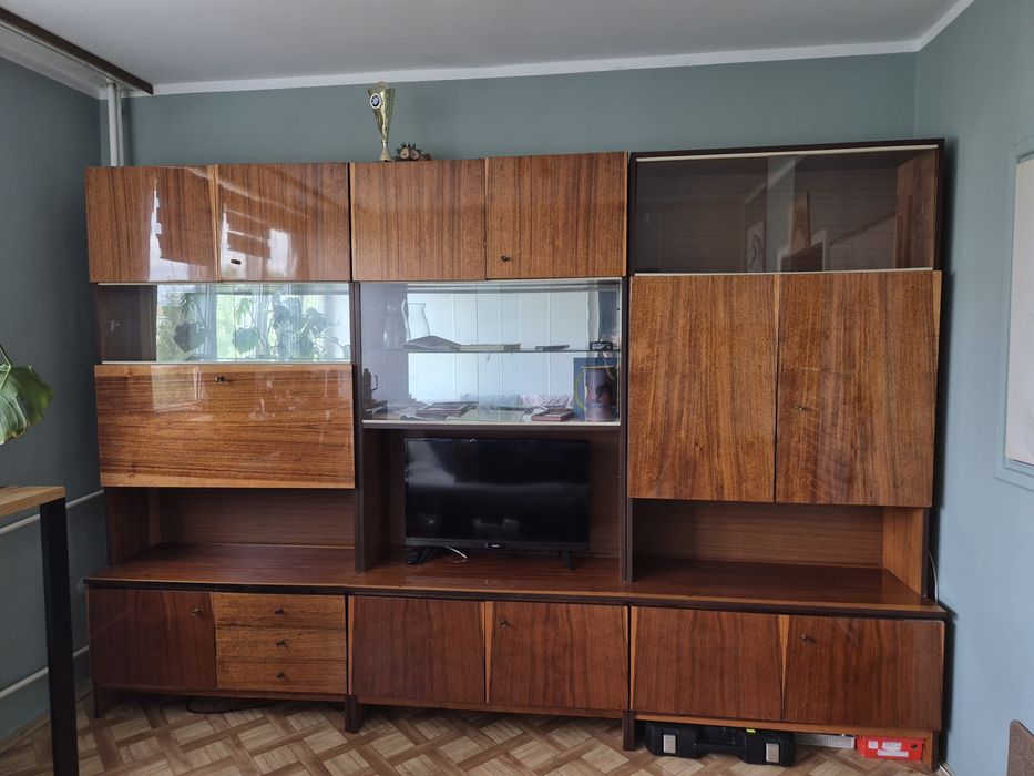 Meblościanka PRL wysoki połysk, bardzo dobry stan