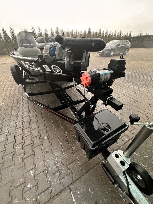 Przyczepa podłodziowa xTrails z płozorolkami