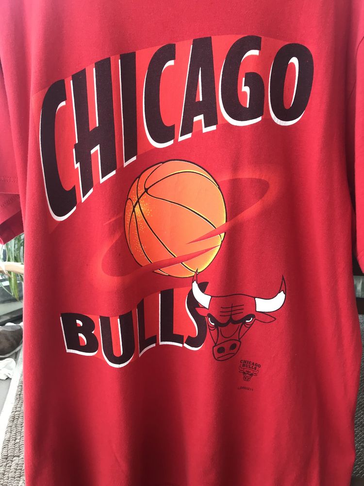 Czerwona koszulka Chicago Bulls vintage