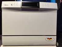 Посудомийна машина Midea MCFD55500W-C