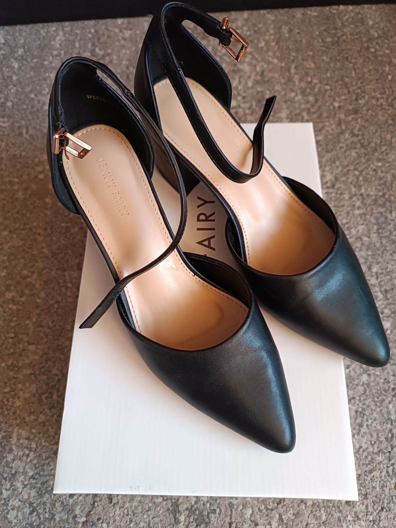 Buty damskie roz 38