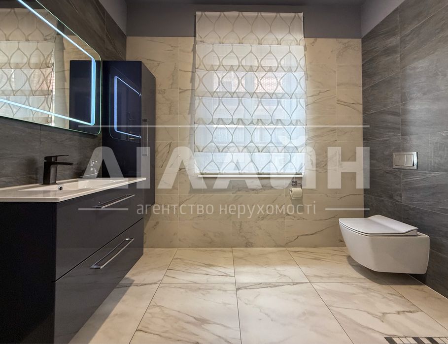 Перша сдача ! Дом Віп рівня у елітному районі