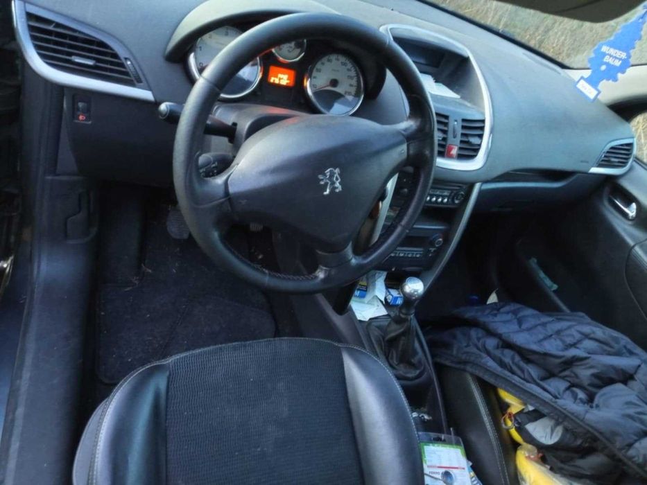 Peugeot 207 Sw po rozrządzie spala 5 l ropki