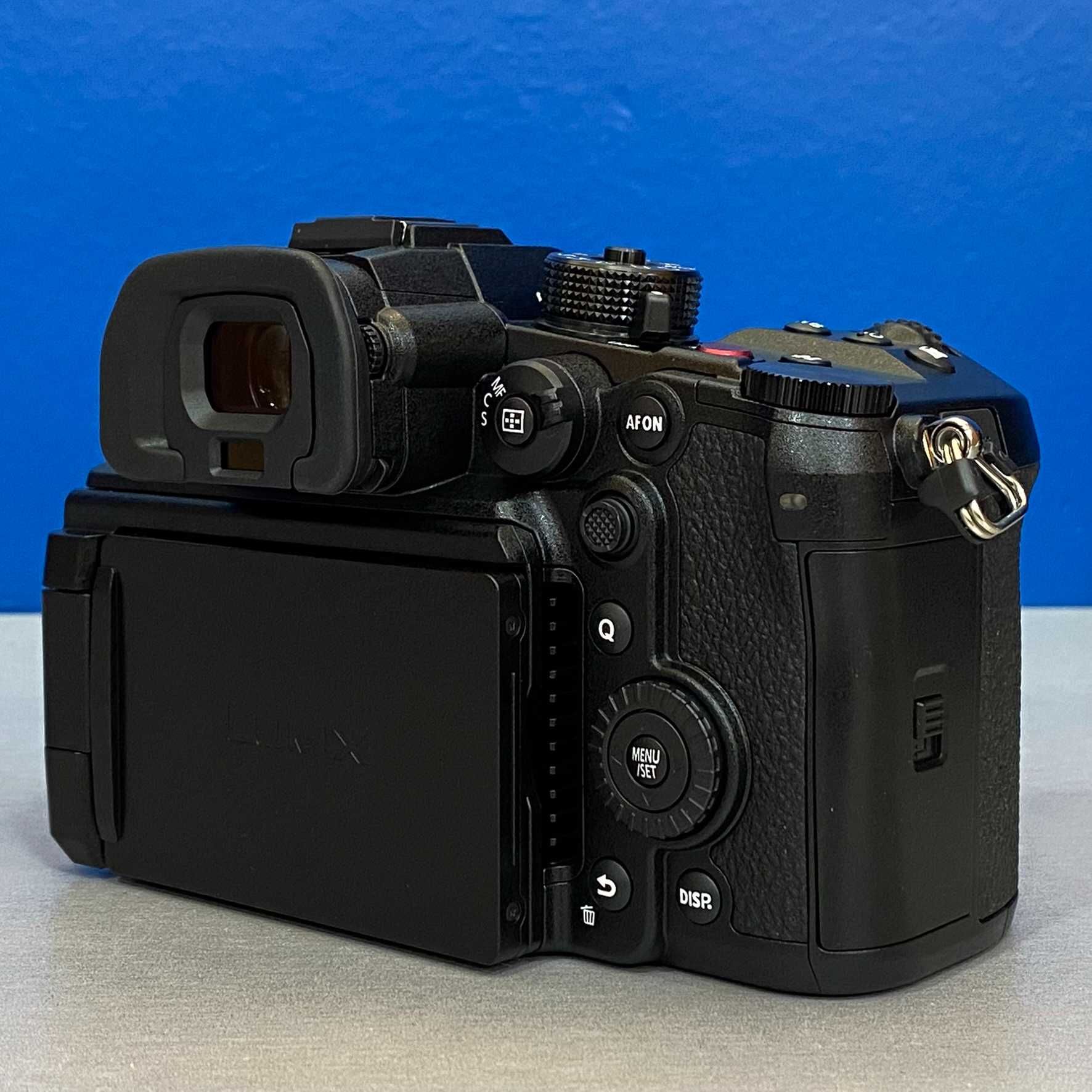 Panasonic Lumix DC-GH6 (Corpo) - 25.2MP - NOVA - 3 ANOS DE GARANTIA