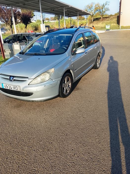 Vendo ou troco Peugeot 7 lugares 04