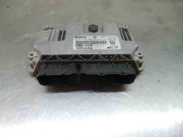 Centralina motor / ECU TOYOTA Auris Hatchback (_E15_)