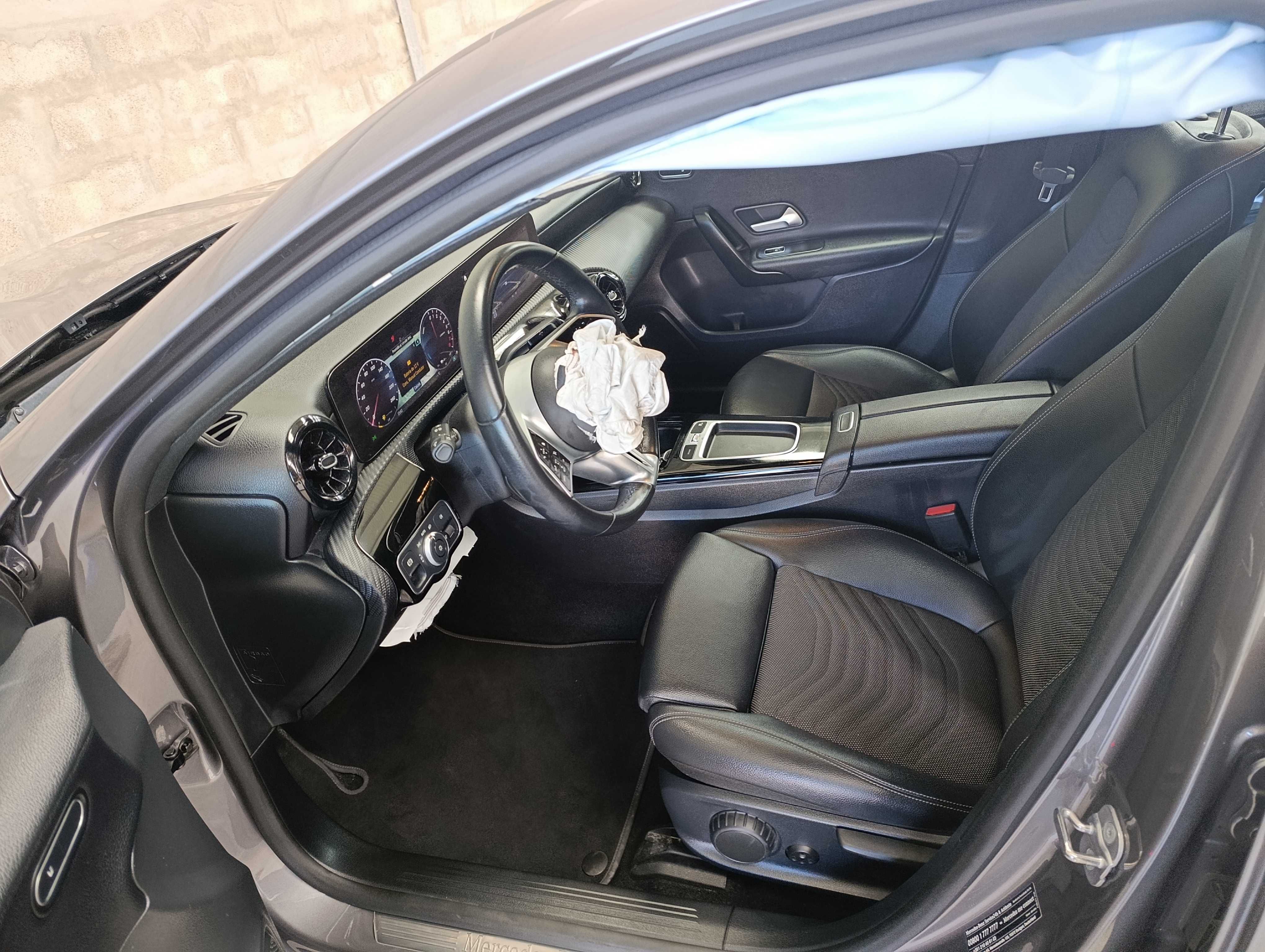 Mercedes-Benz A250e IVA Dedutível
