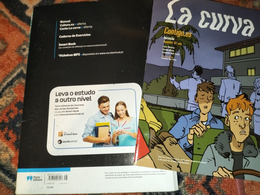 Manual de espanhol + atividades lúdicas+ La curva "Contigo.es"-10 ano