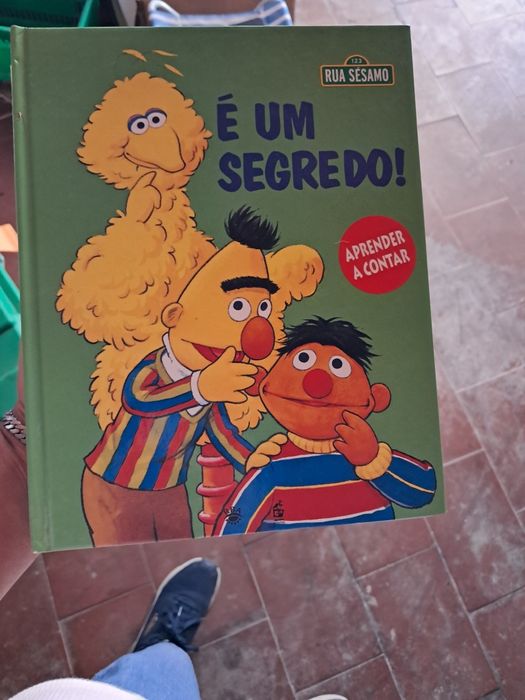 Cassetes video vhs Rua Sesamo + Livros
