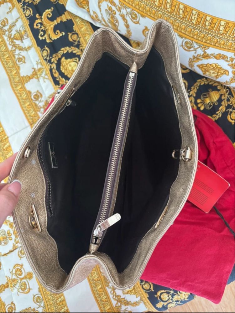 Carolina Herrera Handbag Mala Bolsa de Pele Dourada