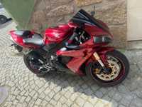 Yamaha R1 1000cc