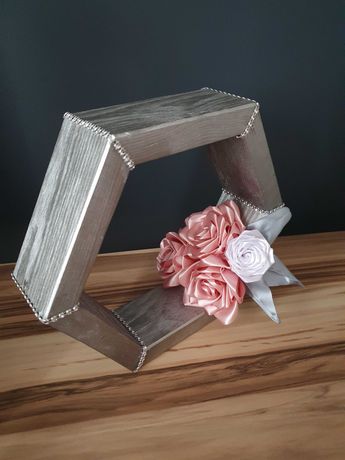Półka,heksagon z kwiatami