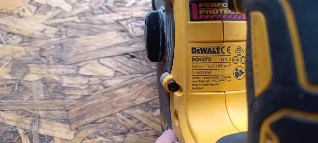 Młotowiertarka dewalt dch273p1
