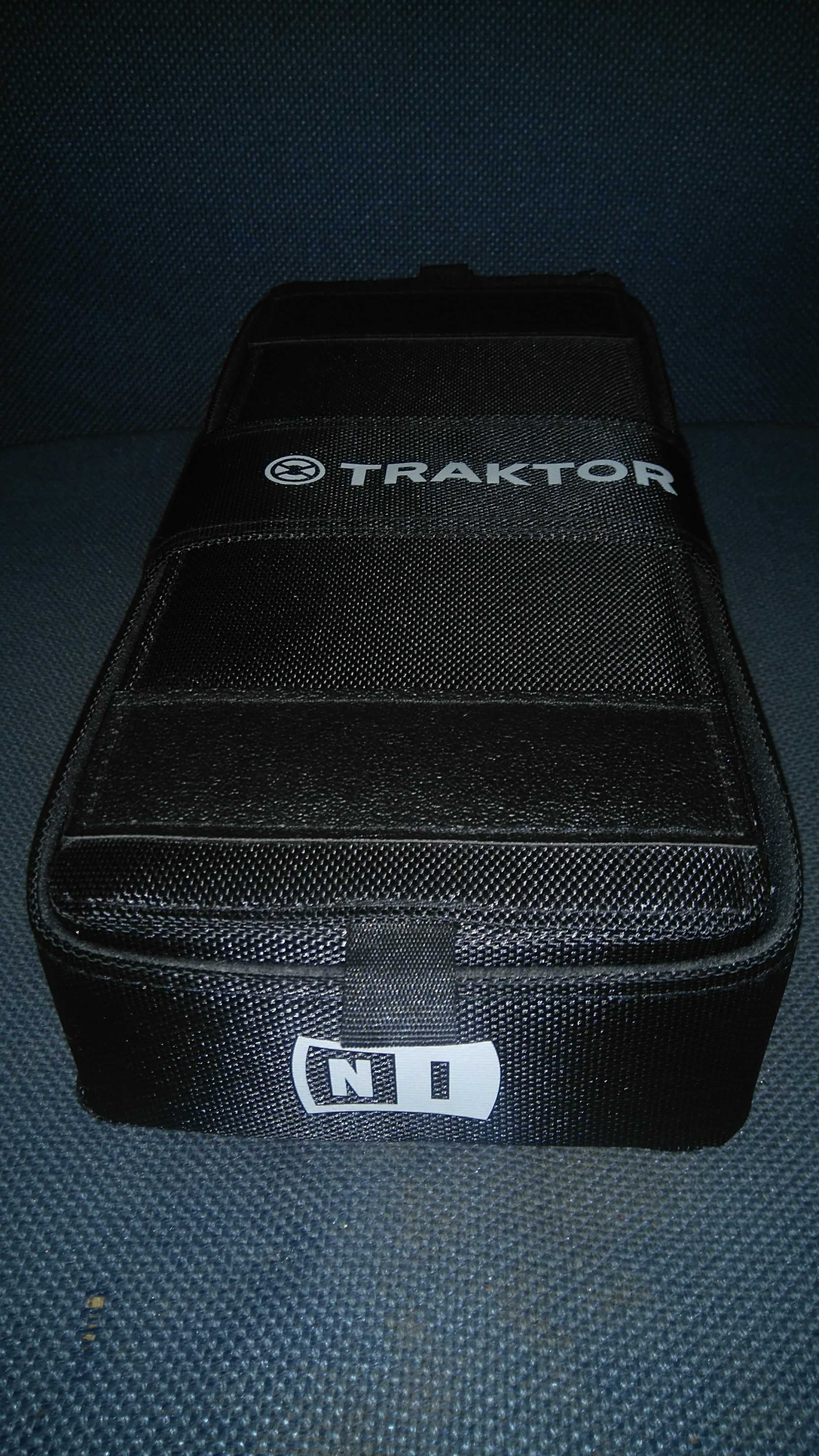 Traktor Kontrol X1 MK2 + Audio 2 MK1