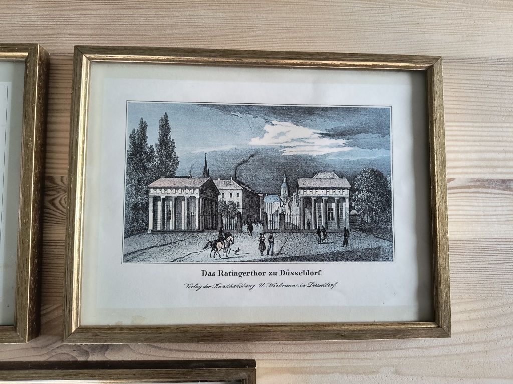 Obrazki w drewnianych ramkach 3 sztuki komplet