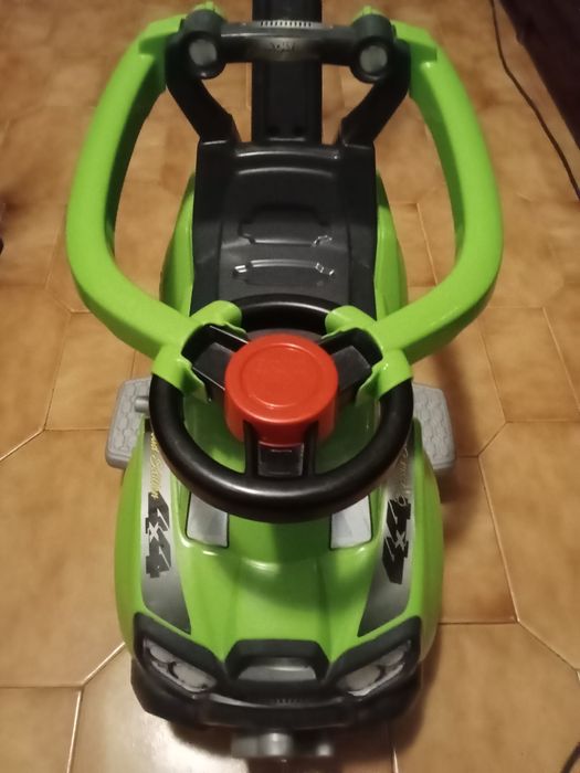 Carrinho para bebés com protecção