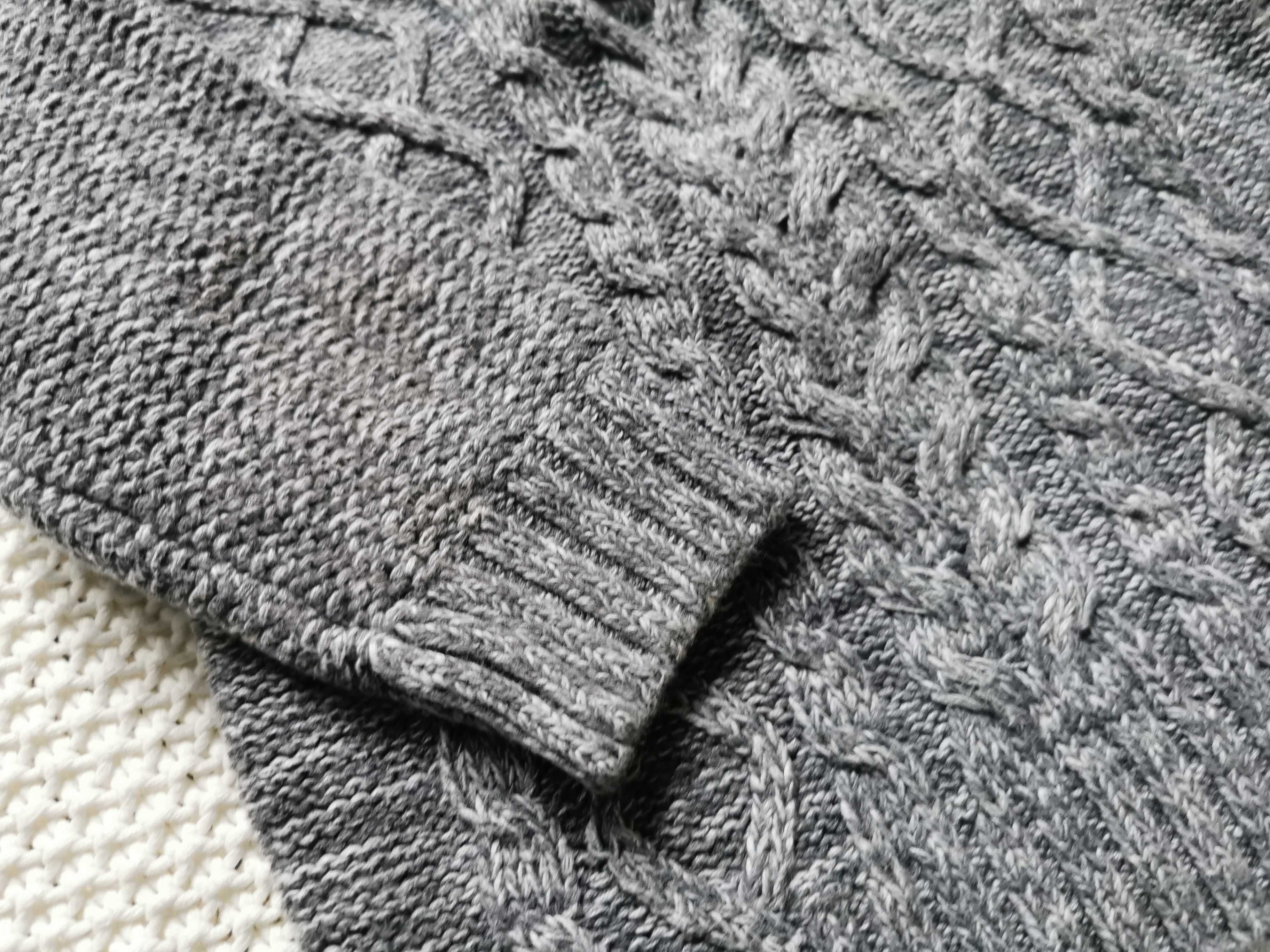 Przepiękny sweter Next rozmiar 98
