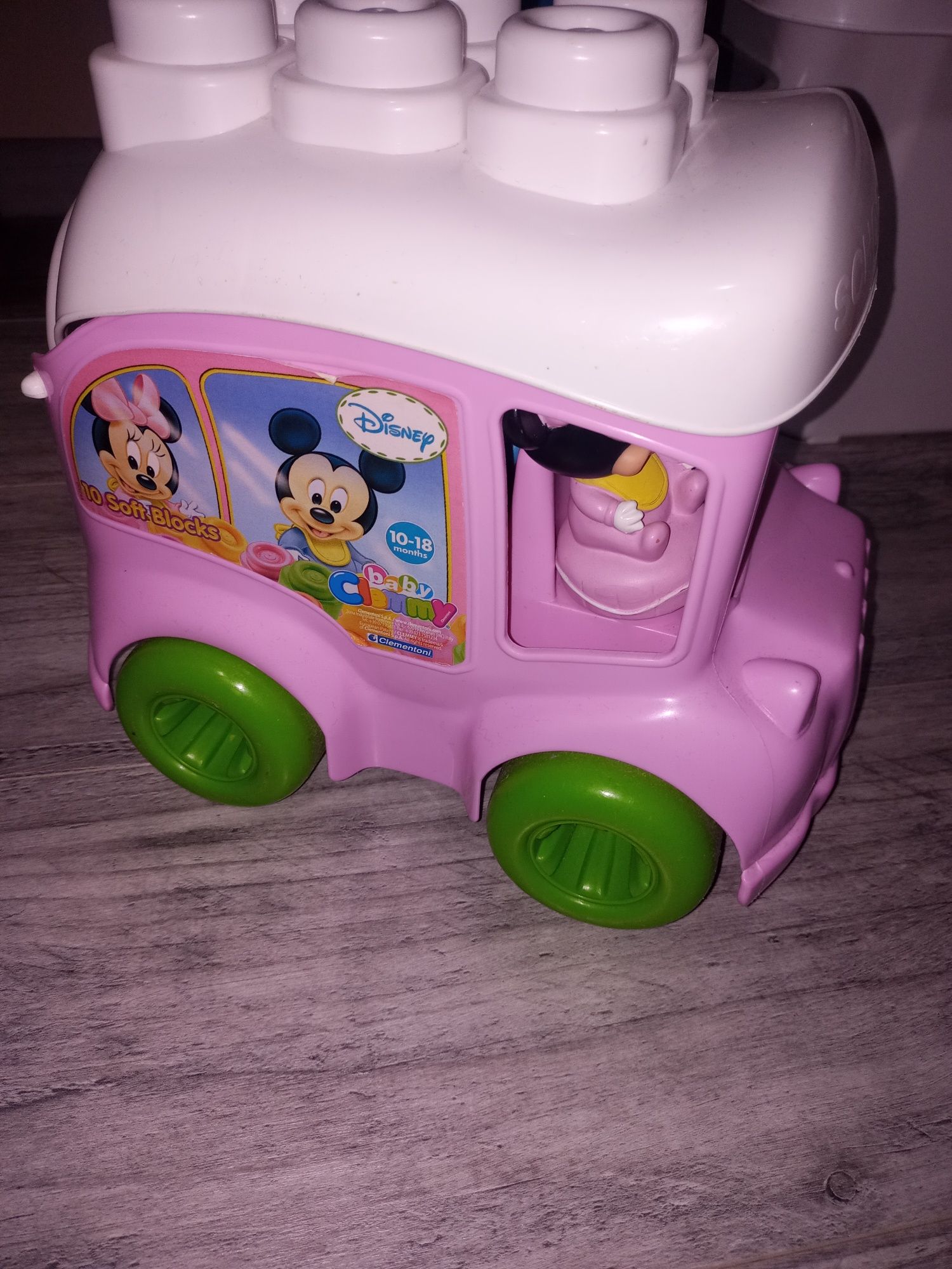 Myszki Mickey autobus