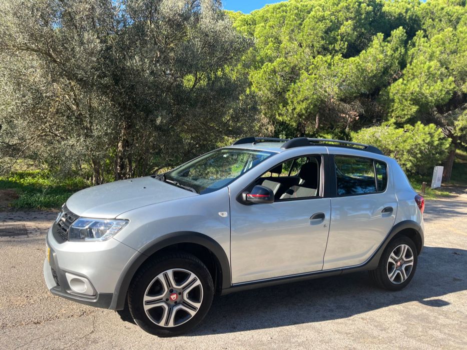 Dacia Sandero Stepway II de 2019 - caixa manual - gasolina