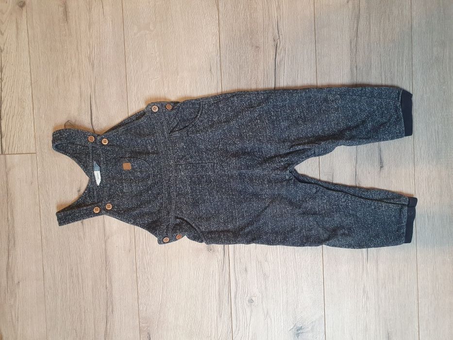 Ogrodniczki chłopięce rozmiar 18-24