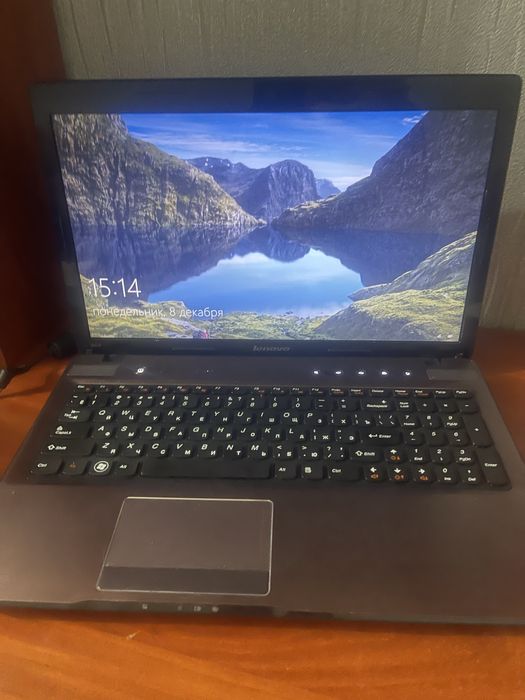 Продам ноутбук рабочий