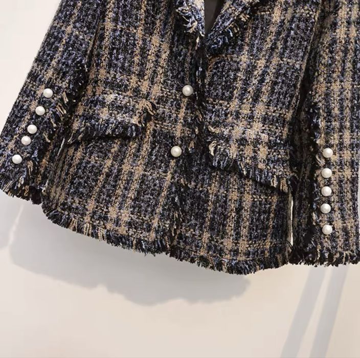 Твидовый жакет.