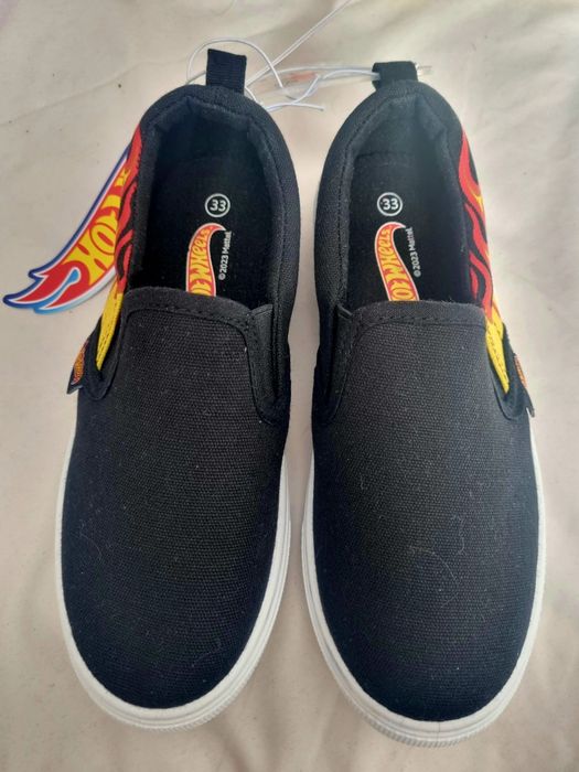 Kapcie/tenisowki cool club 33