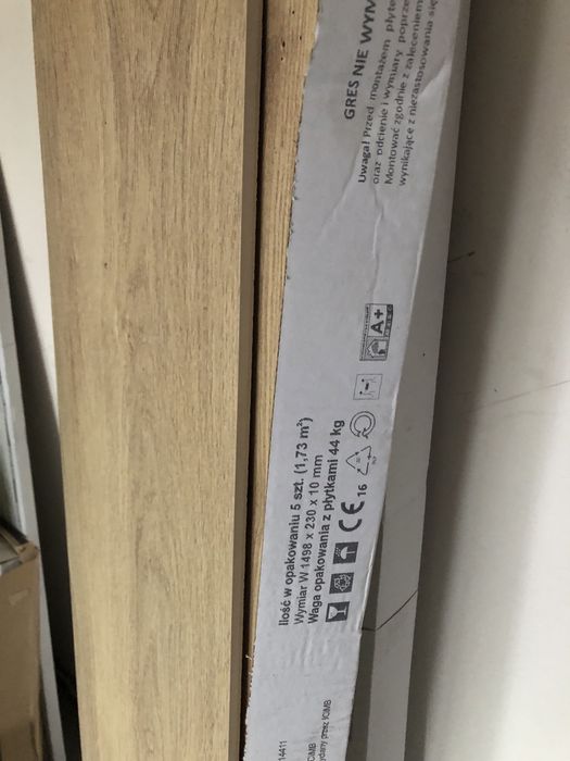 Plytki podlogowe dab naturalny