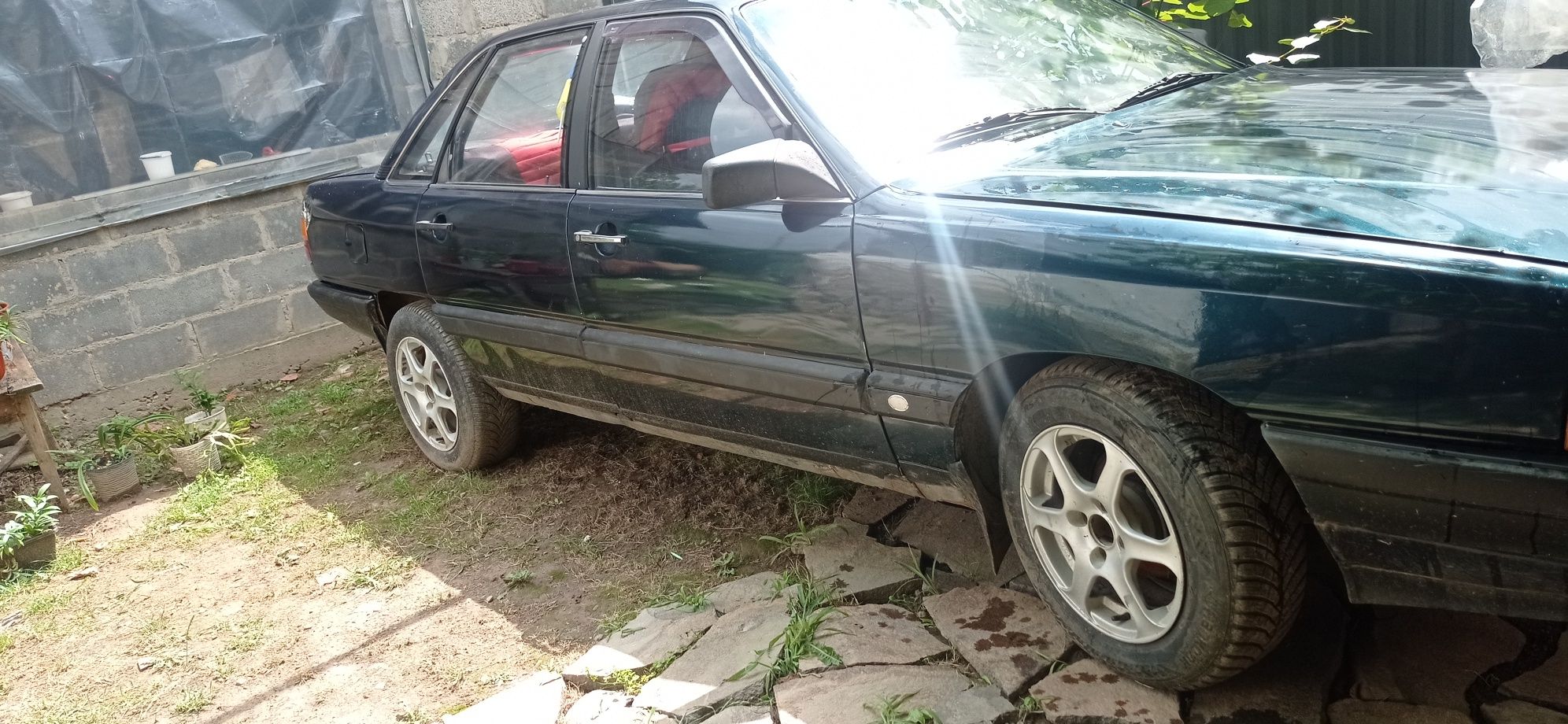 Продається Ауді 100 1.8 бензин