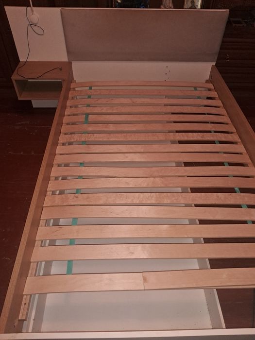 Ліжко підліткове зпідсвіткою ночнік