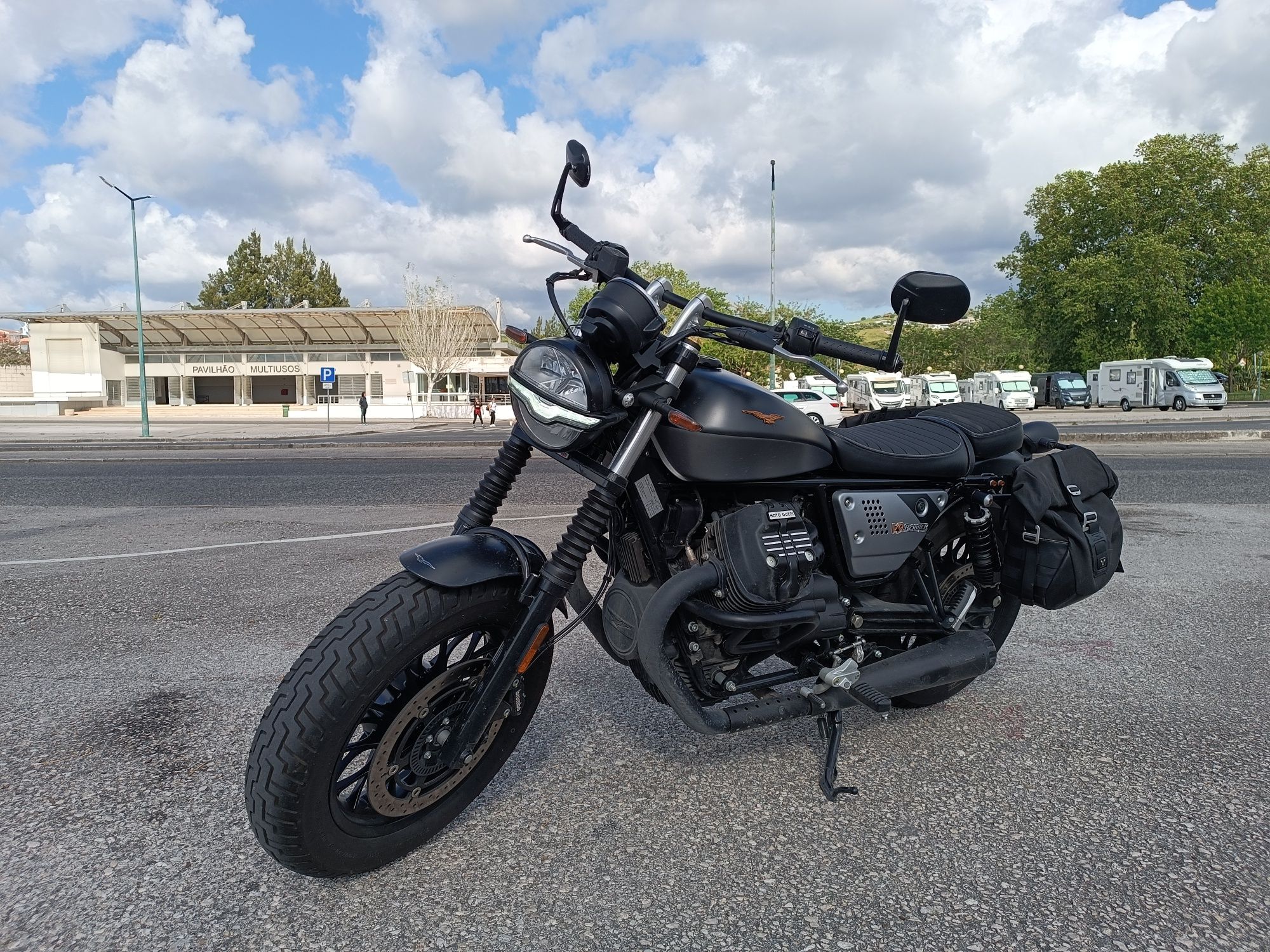 Moto Guzzi V9 Bobber Special Edition
