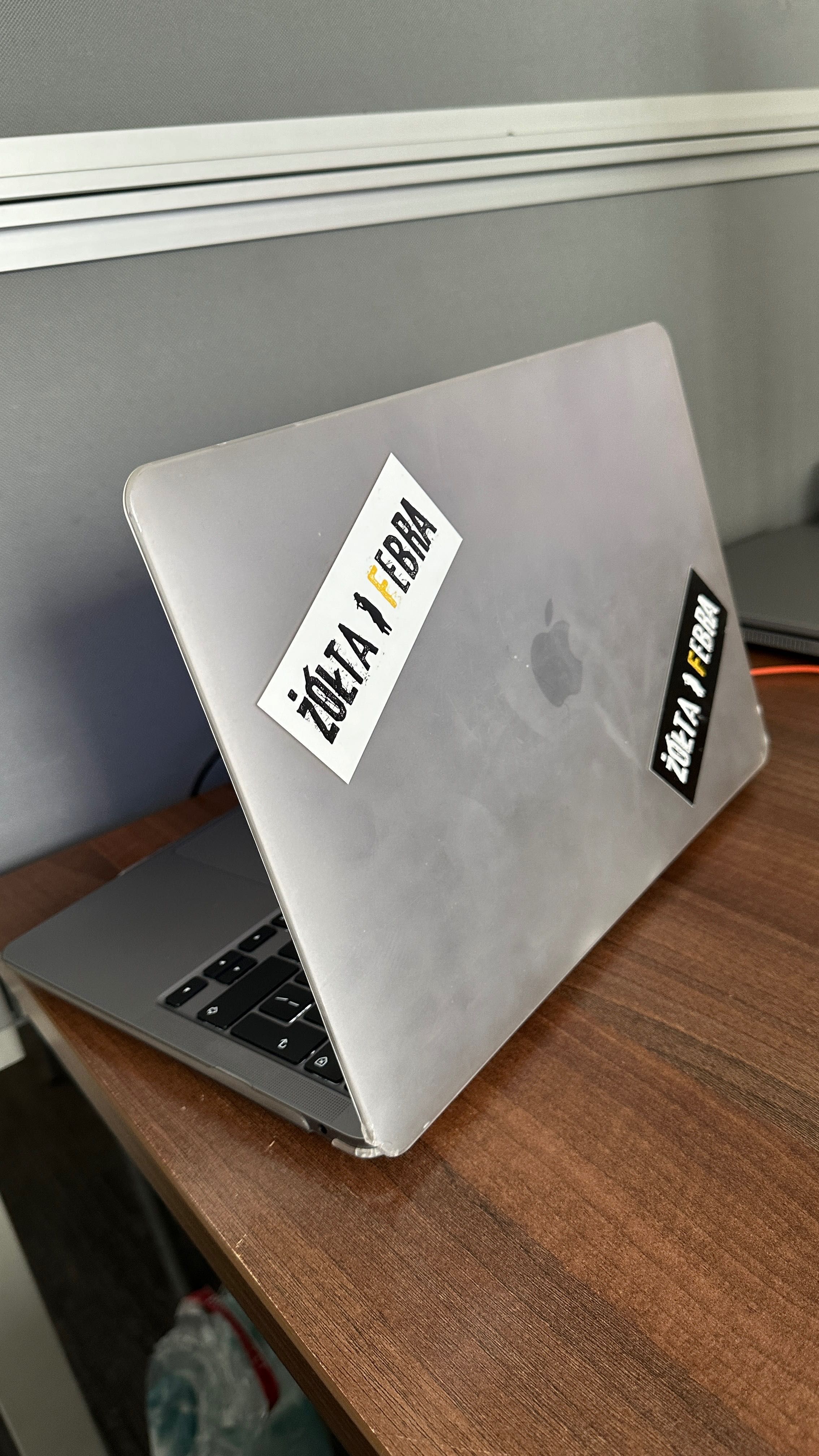 MacBook Air M1 16gb 512gb