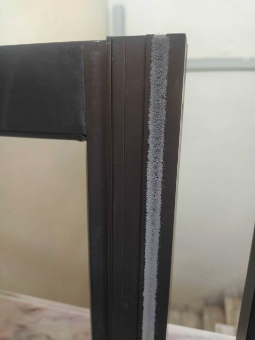 Janela de correr de alumínio