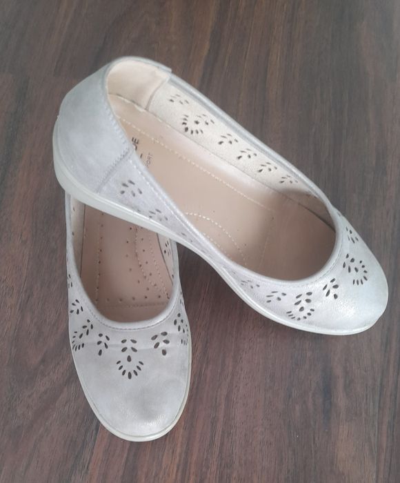 Sapato de senhora  beige