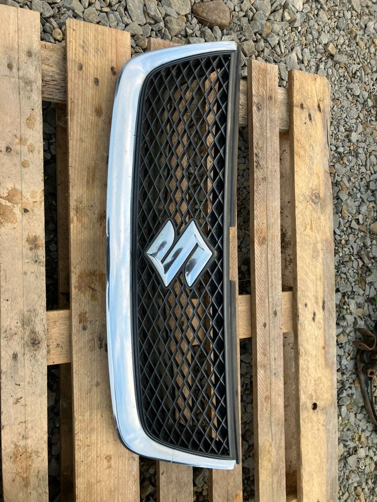 Suzuki vitara ii atrapa przednia grill