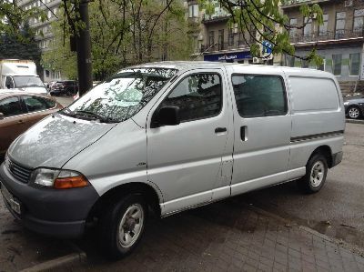 TOYOTA HIACE /Тойота Хайс 2004г./ LONG/ ПОЛНЫЙ ПРИВОД /2.5 Турбодизель