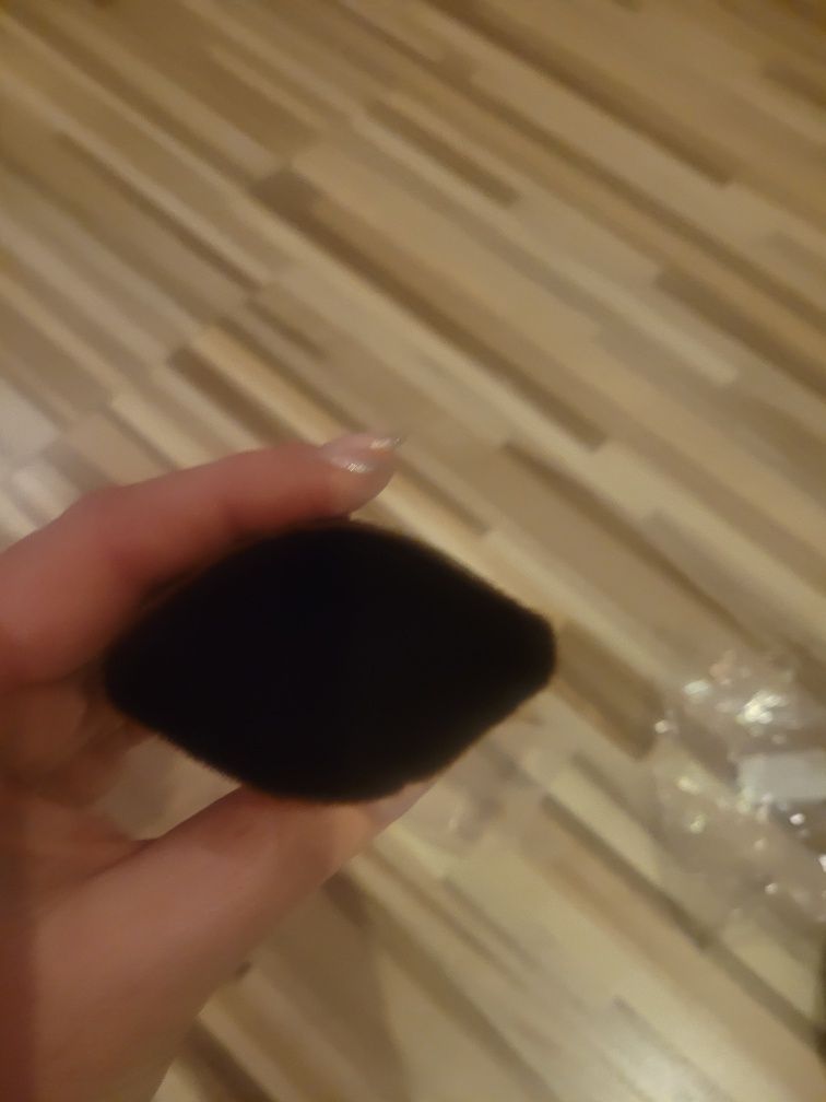 Pędzel do rozprowadzania fluidu