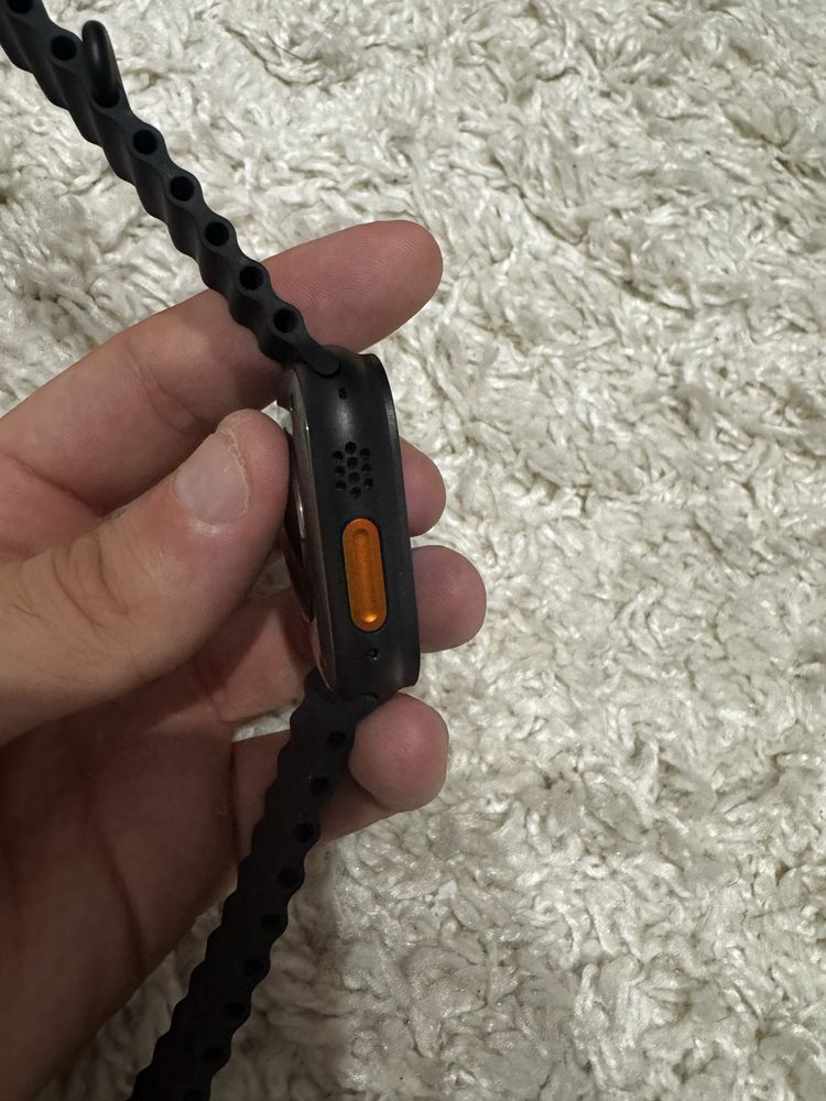 Apple Watch Ultra 2 49 mm, Titanium 100 акумулятор, як нові!