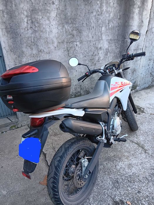 Mota yamaha XT125X